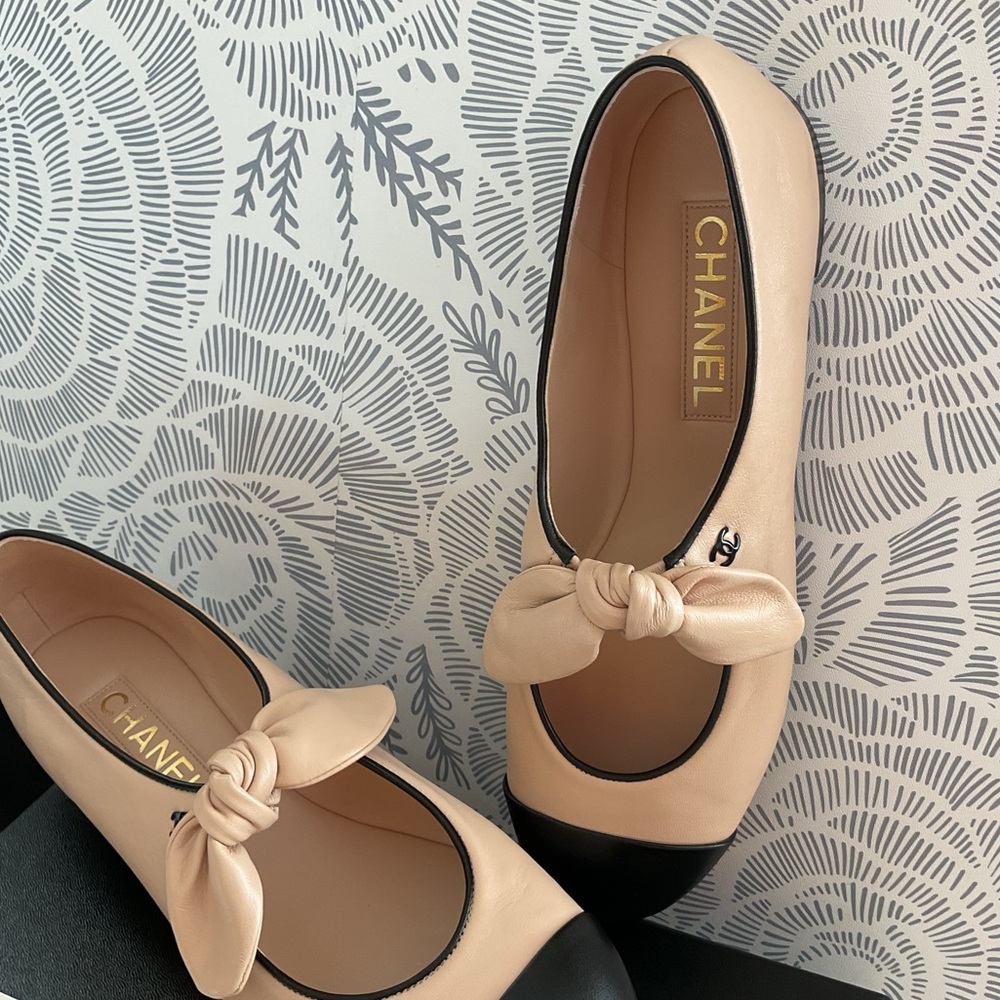 New CHANEL 25C  Lambskin Maryjane Bow Ballet Shoes - Picture 7 of 13